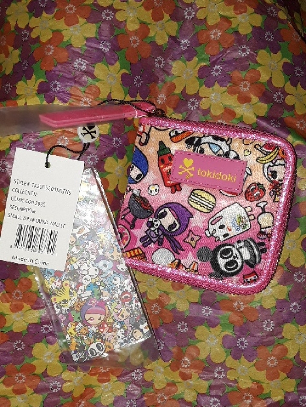 Tokidoki Comic Con 2020 Small Zip Around Wallet BNWT Pink Glitter Vinyl Trim